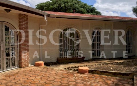  House for Rent in Mirador de Santo Domingo