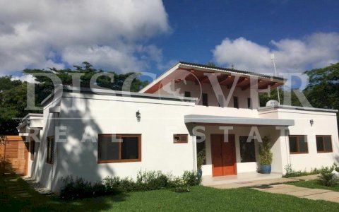  House for Sale- Rent in Carretera Sur