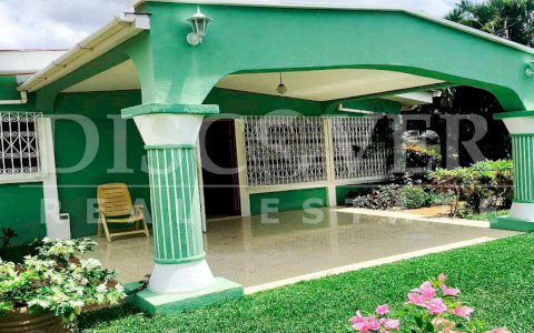  Newly remodeled House for Rent located at South Road ID 9965