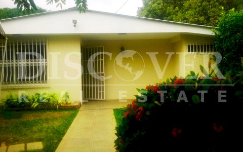  Beautiful House for Rent in the Robles Residential ID 9709