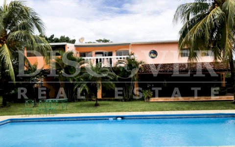  2 Level House for Sale and Rent in Las Colinas, Managua ID 11061
