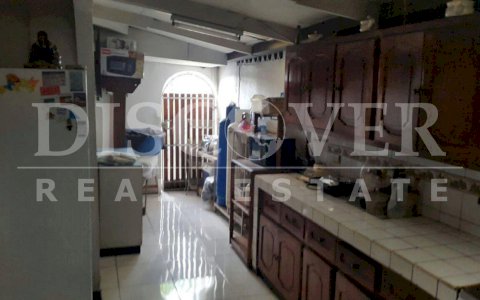  House for Sale Perfect for Business in the Robles Residential ID 8372