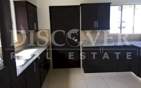 House for Rent located in the Española Condominium ID 10397