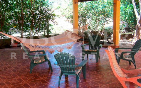  Precious land for sale at Playa Quizala.