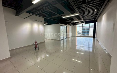  Commercial Module for Sale - Rent in Escala Building