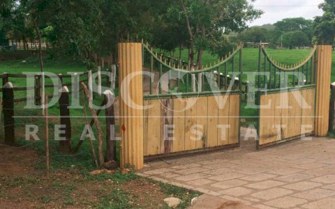  Farm for Sale located in Carretera Vieja a León ID 10932