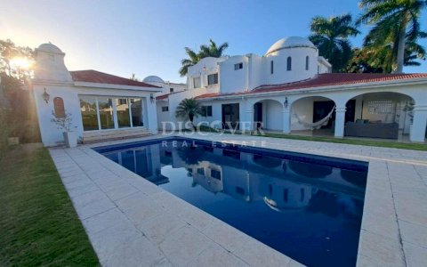  House for Rent in the Hadas Condominium ID 12224