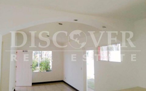  Beautiful House for rent located in Vistas de Momotombo Residential ID 11243