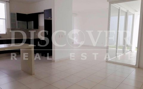  Beautiful House for Sale or Rent located in Frascatti Condominium ID 11175