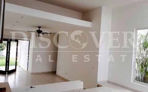  House for sale and rent in condominium area in ID 11174 