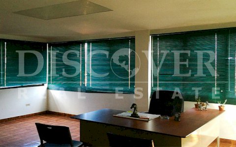Consulting Room For Rent in El Valle Residential ID 9615