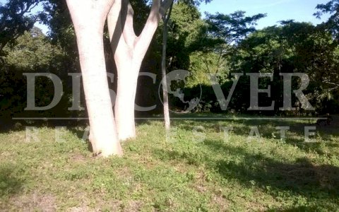 Land with 6 Houses Built for Sale in Masaya Highway ID 8333