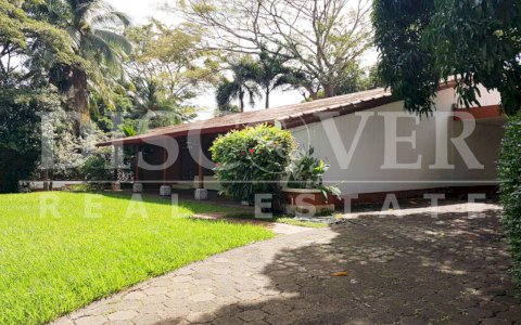 Office Building for Sale located in Carretera Masaya ID 10440