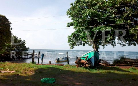  Beach Lot for Sale in Corn Island ID 10981