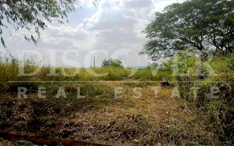 Sale of a Lot in Leon ID 9701