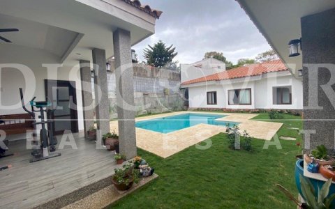  Casa en renta en Condominio -Santo Domingo ID12909