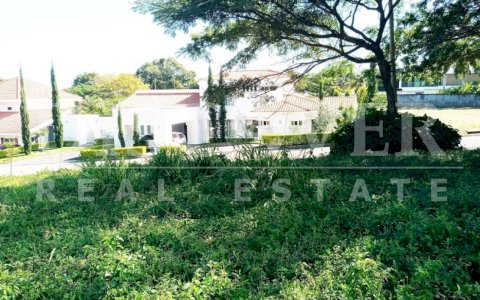 Land for Sale in MonteCarlo Urbanization ID 12842